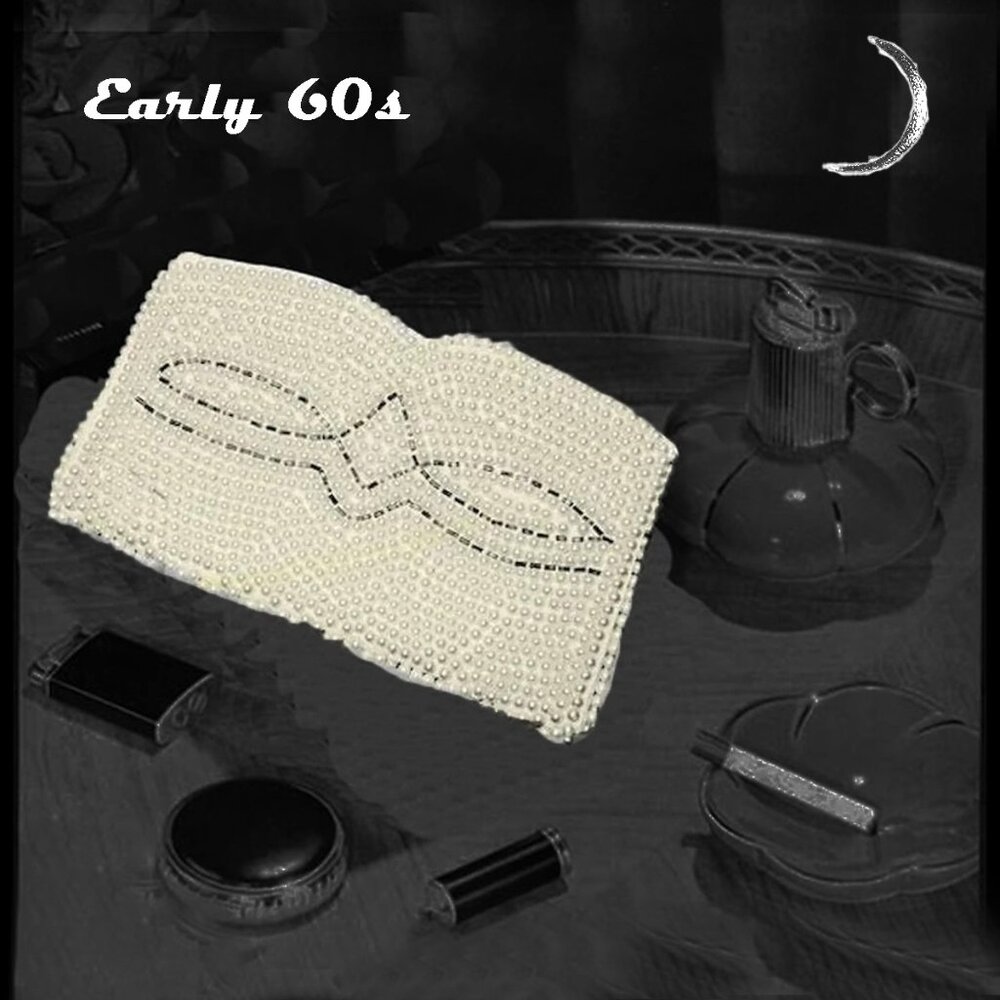 Vintage Pearl Beaded Clutch Purse, Small Retro Bridal, Something Old or NEW? - Picture 1 of 13